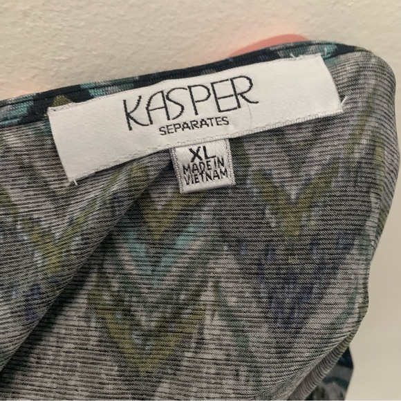 Kasper, NWOT super light sleeveless top Sz XL - Picture 2 of 7